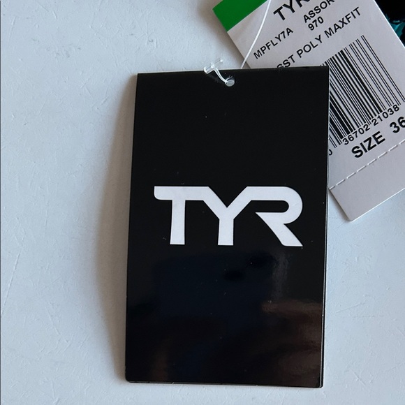 TYR Multicolor one-piece Swimsuit, Women's 36 (around size 10), NWT - Picture 7 of 10